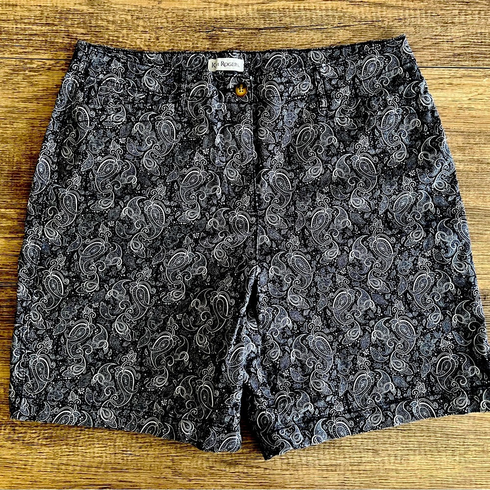 Kim Rogers Bermuda Paisley Shorts
